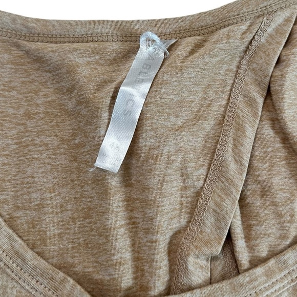 Fabletics Relaxed Tank Tops Size 4X - Picture 10 of 17